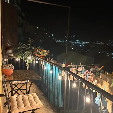 Modern Family In A Charmin Historic Neighborhood, Close To The Beach, Fast Internet! Lejlighed *