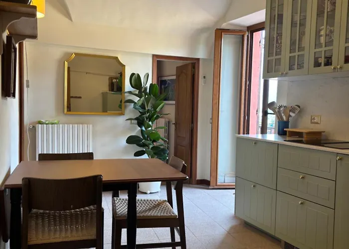 Modern Family In A Charmin Historic Neighborhood, Close To The Beach, Fast Internet! * Ventimiglia