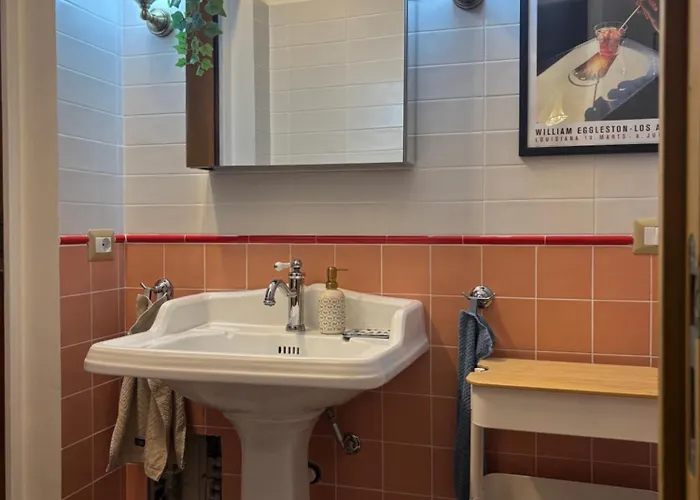 Modern Family In A Charmin Historic Neighborhood, Close To The Beach, Fast Internet! Ventimiglia